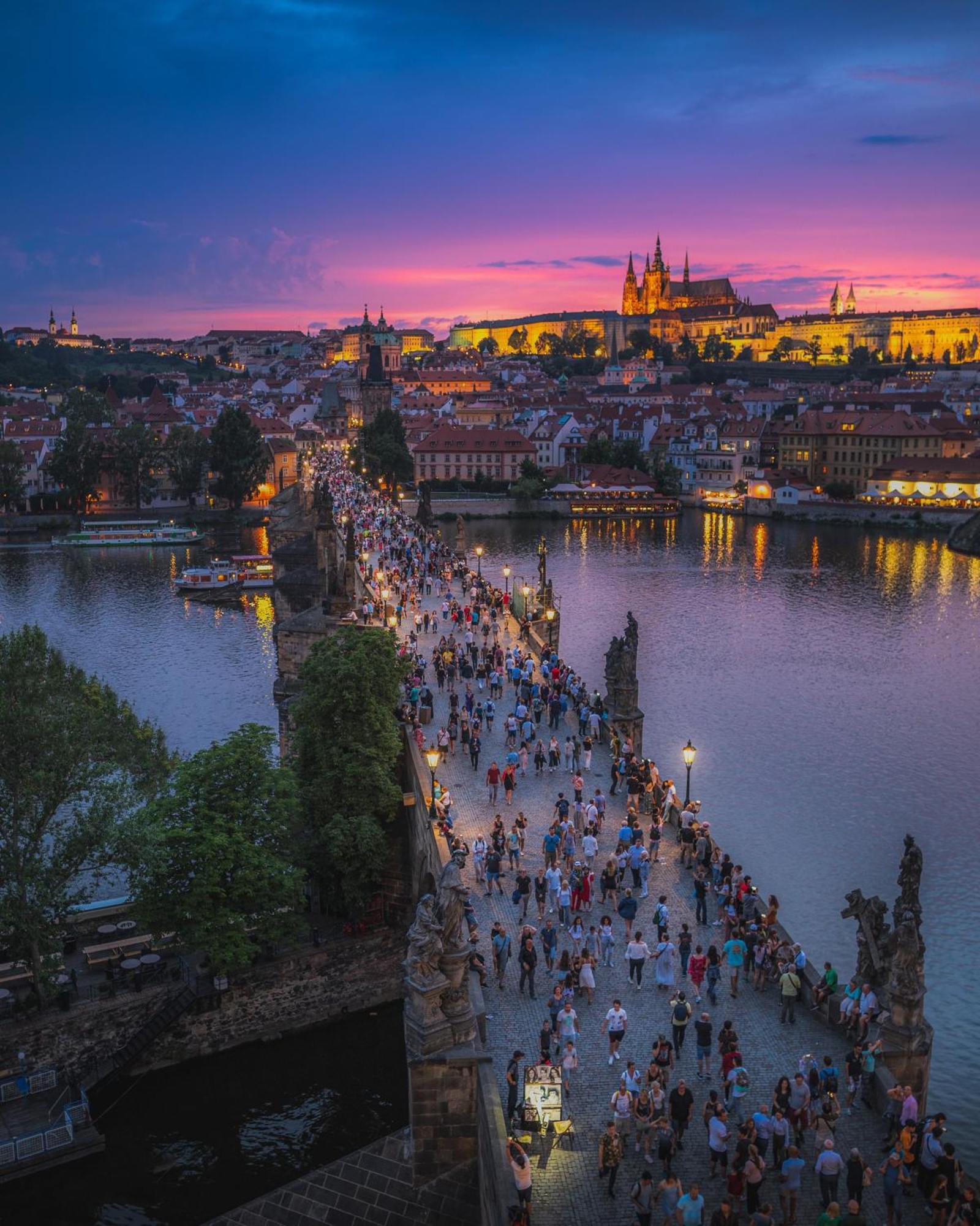 Helen Homestay Vysehrad Прага Екстериор снимка