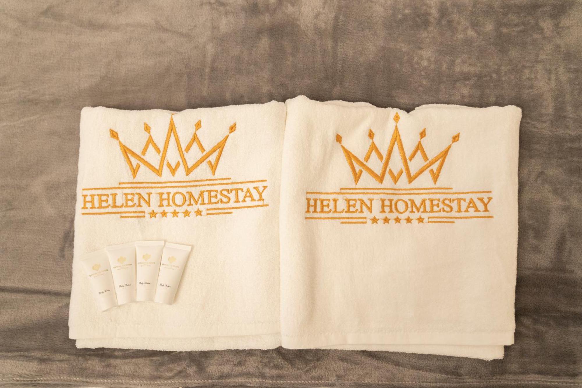 Helen Homestay Vysehrad Прага Екстериор снимка